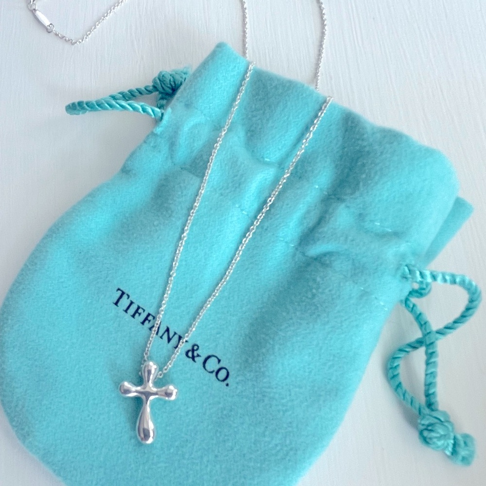 Tiffany & Co. Elsa Peretti Small Cross Pendant